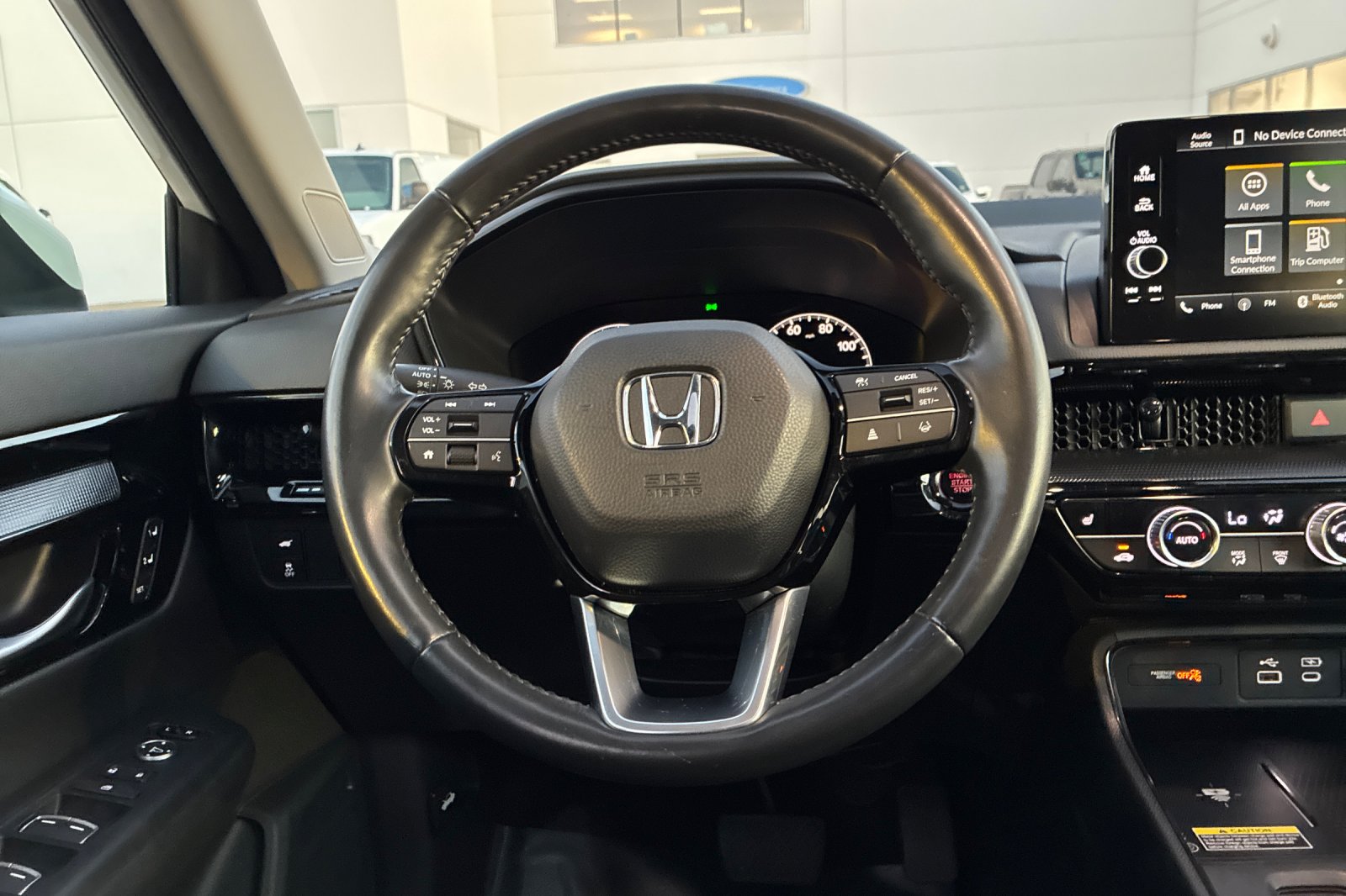 Used 2025 Platinum White Pearl Honda EX-L image 31