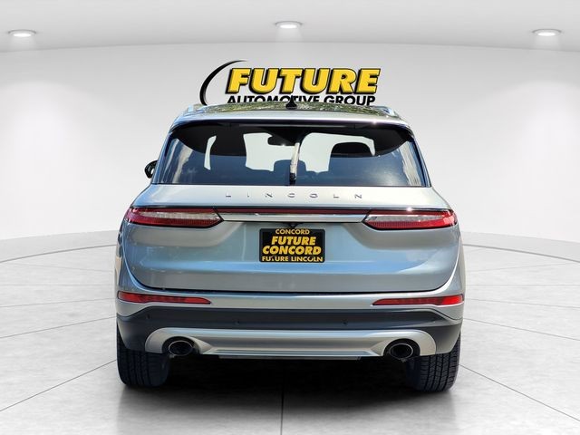 Used 2022 Silver Lincoln Standard image 5