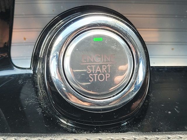 Used 2022 Silver Lincoln Standard image 26
