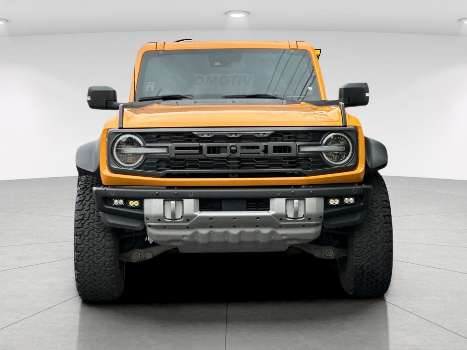 Used 2022 Orange Ford Raptor image 9