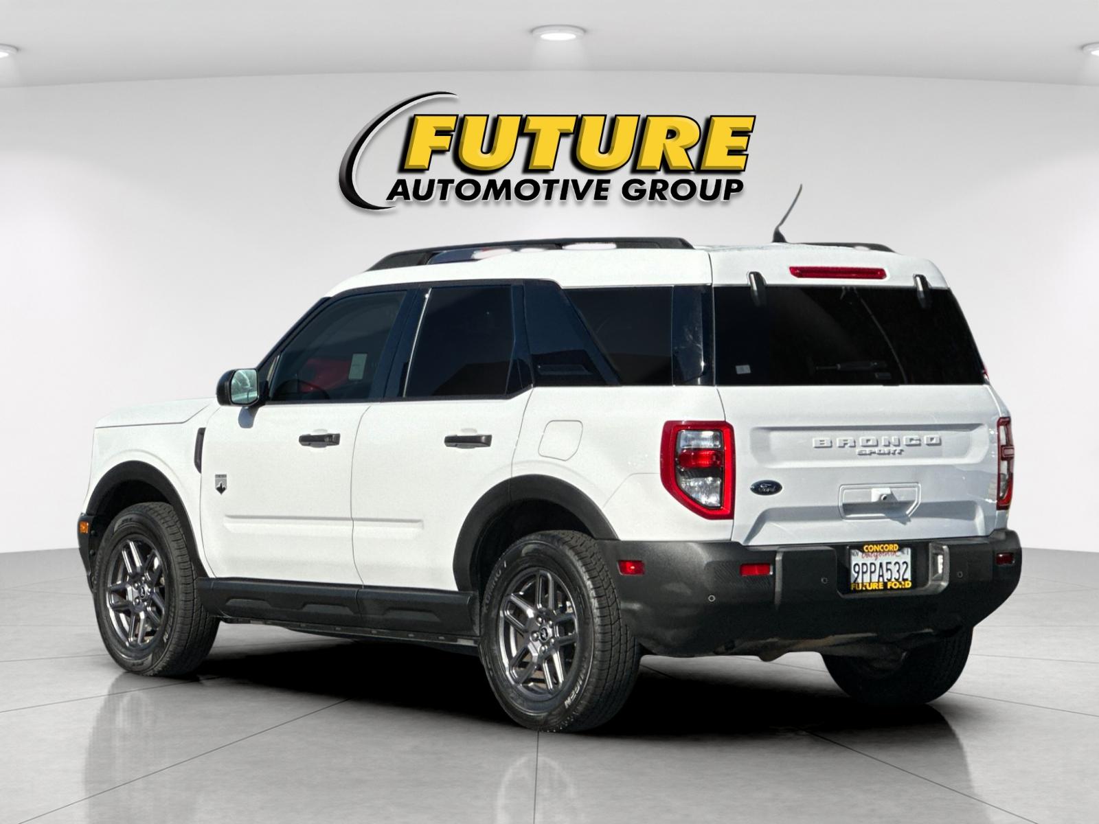 Used 2025 White Ford Big Bend image 5