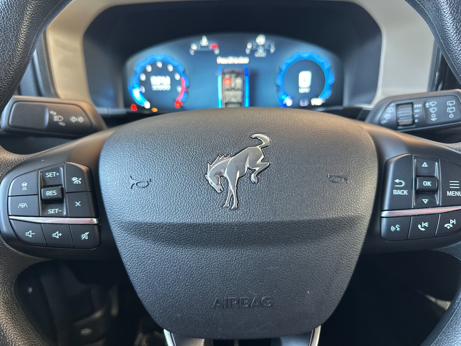 Used 2025 White Ford Big Bend image 22