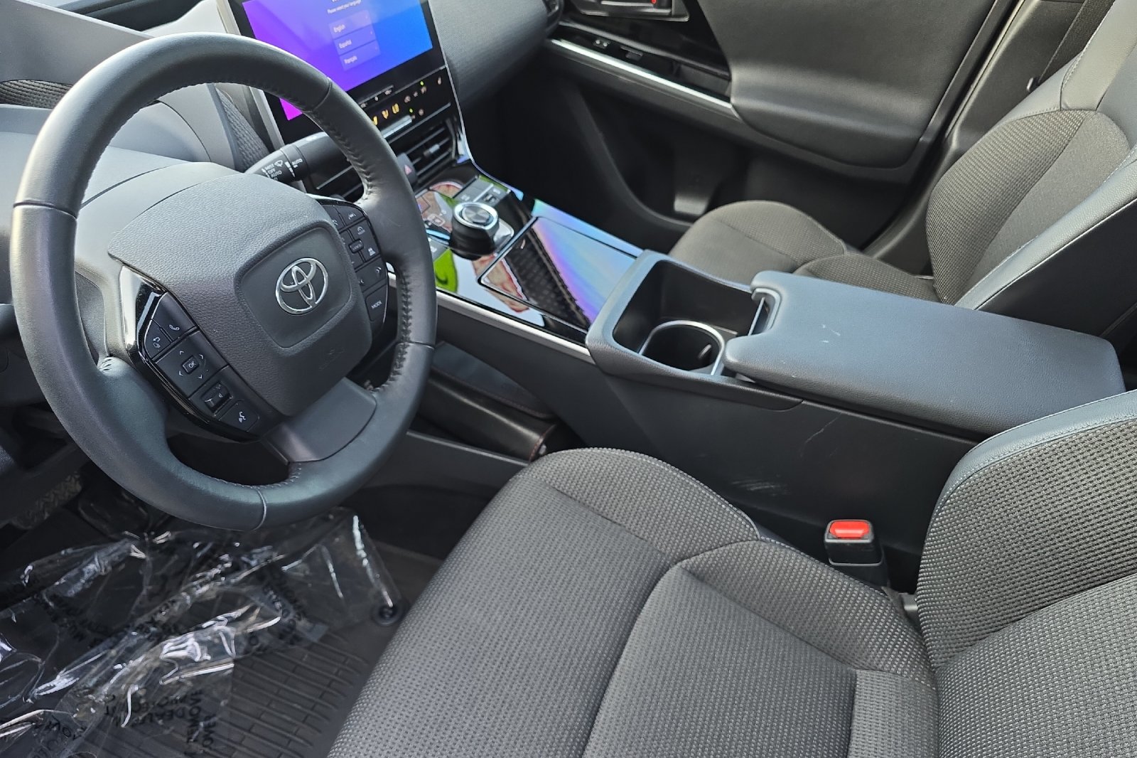 Used 2023 Beige Toyota XLE image 7