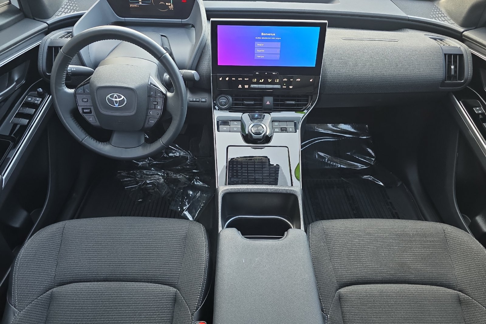 Used 2023 Beige Toyota XLE image 10