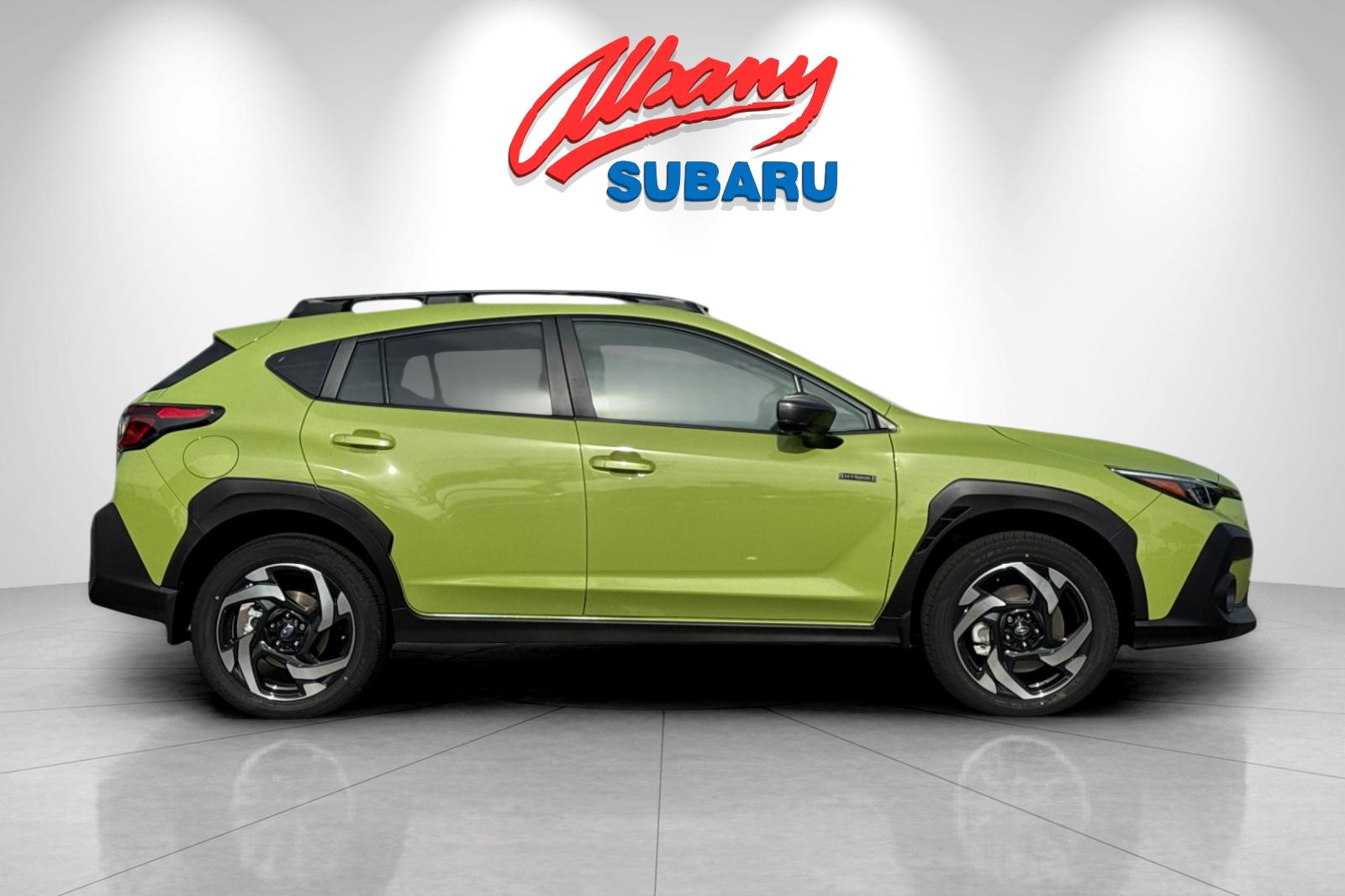New 2026 CITRON YELLOW PEARL Subaru Limited Hybrid image 3