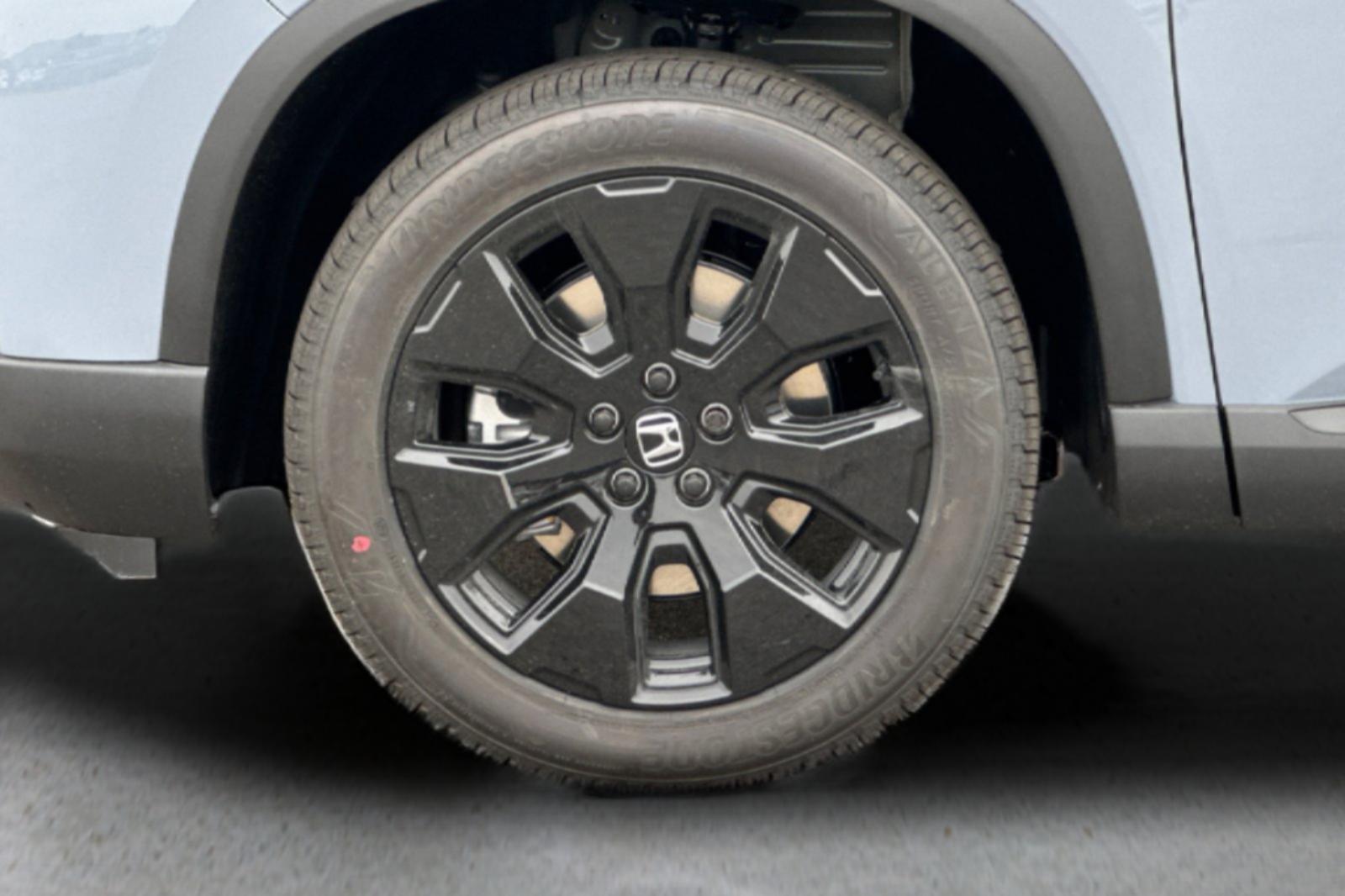 New 2026 Sonic Gray Pearl Honda Black Edition image 36