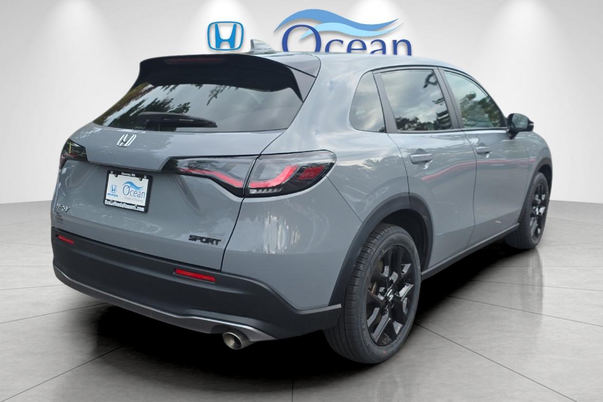 Used 2025 Urban Gray Pearl Honda Sport image 3