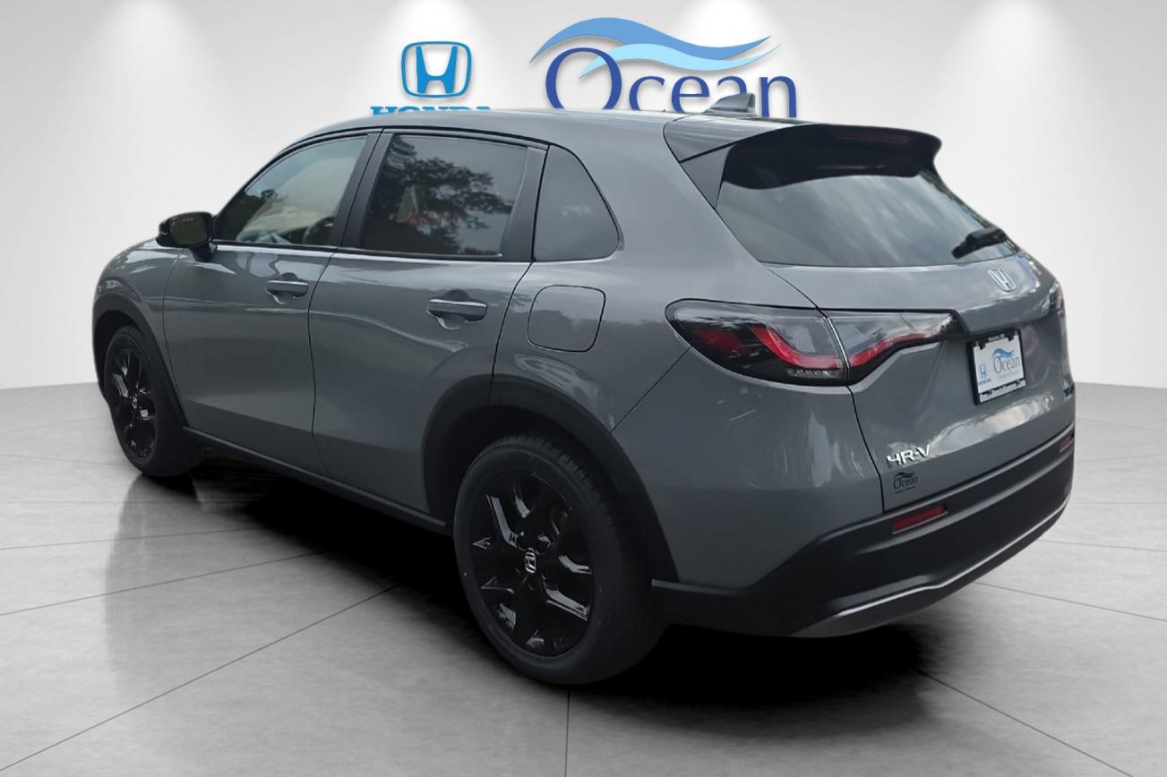 Used 2025 Urban Gray Pearl Honda Sport image 5