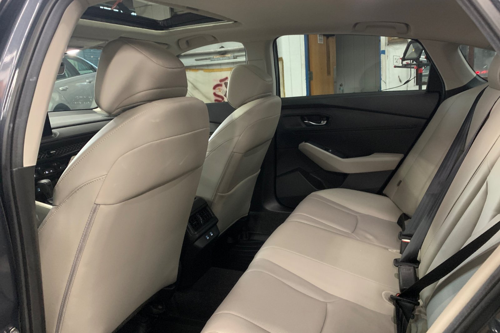 Certified Used 2025  Honda EX-L image 12