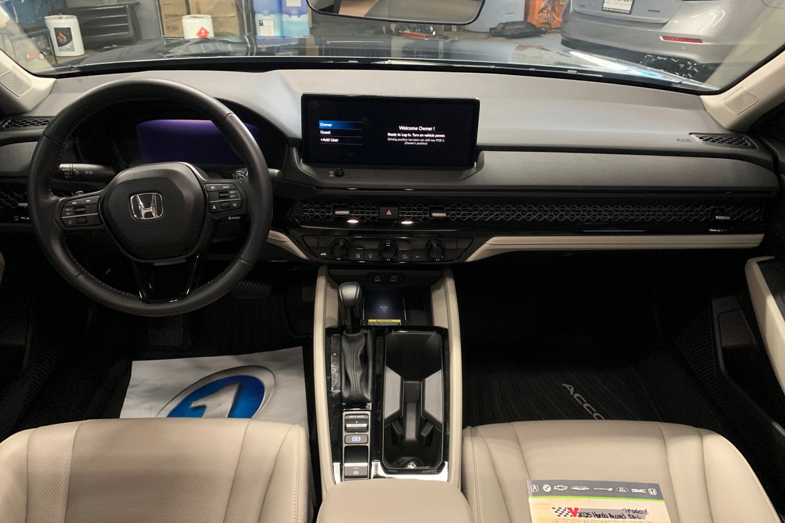 Certified Used 2025  Honda EX-L image 14