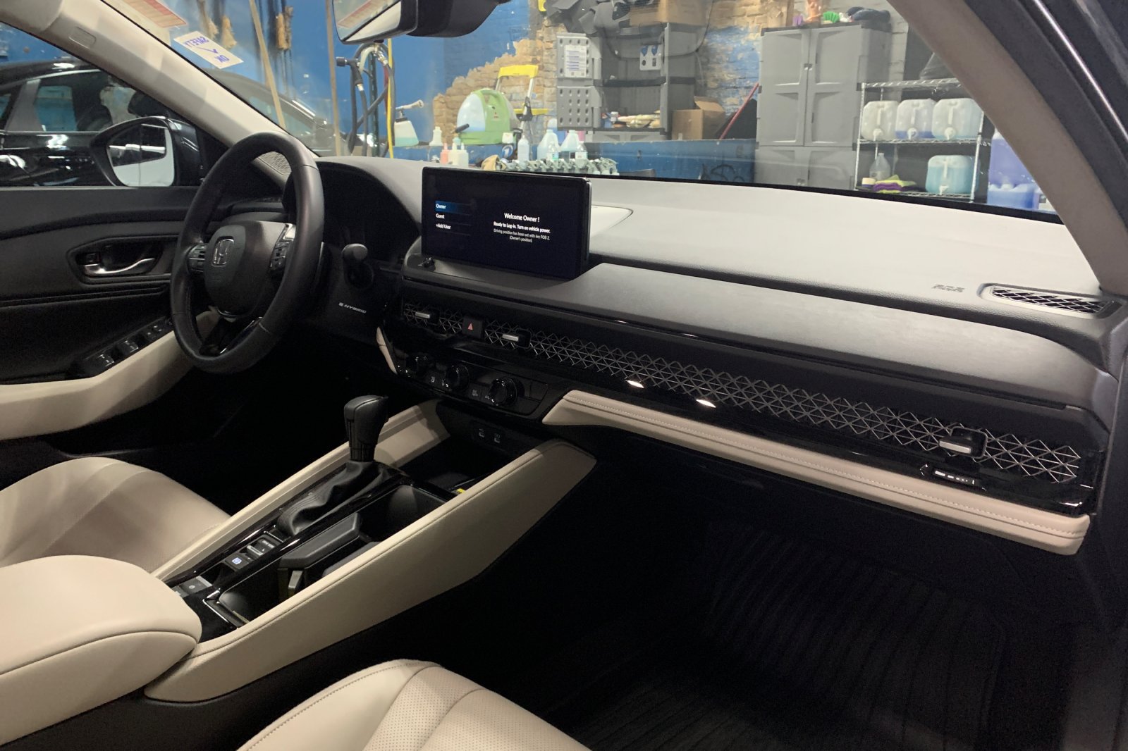 Certified Used 2025  Honda EX-L image 16