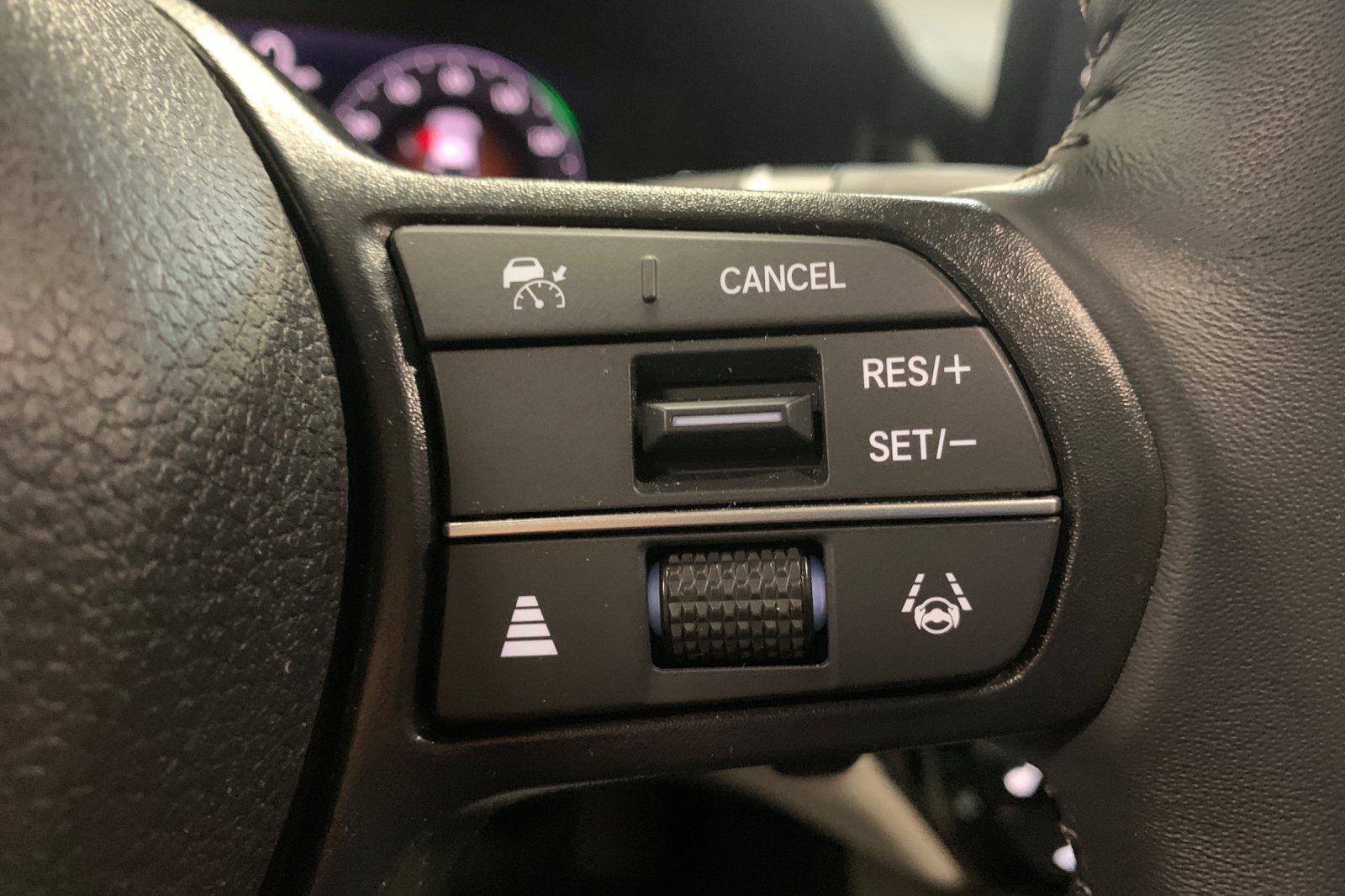 Certified Used 2025  Honda EX-L image 26