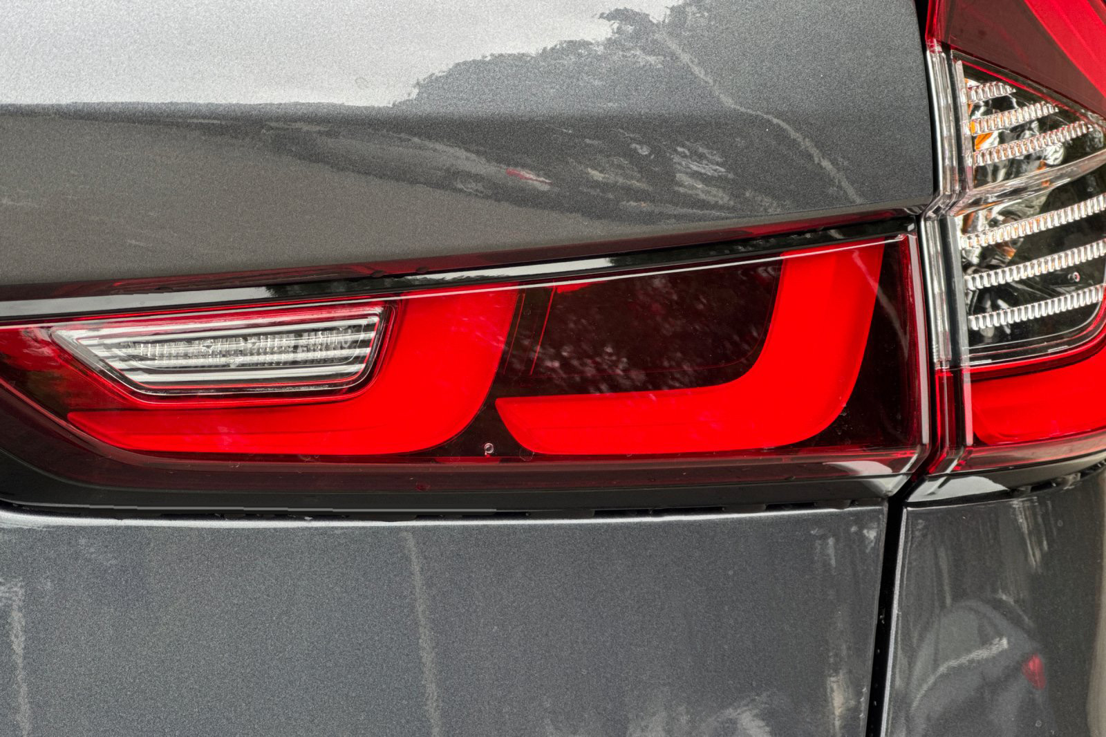New 2027 Meteorite Gray Metallic Honda Sport Touring image 32