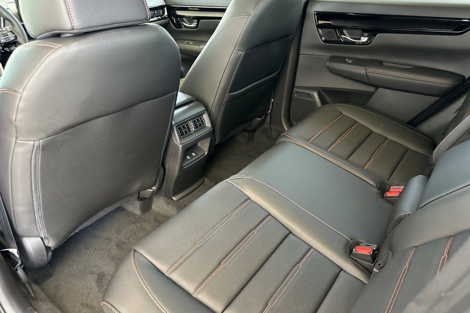 New 2027 Meteorite Gray Metallic Honda Sport Touring image 12