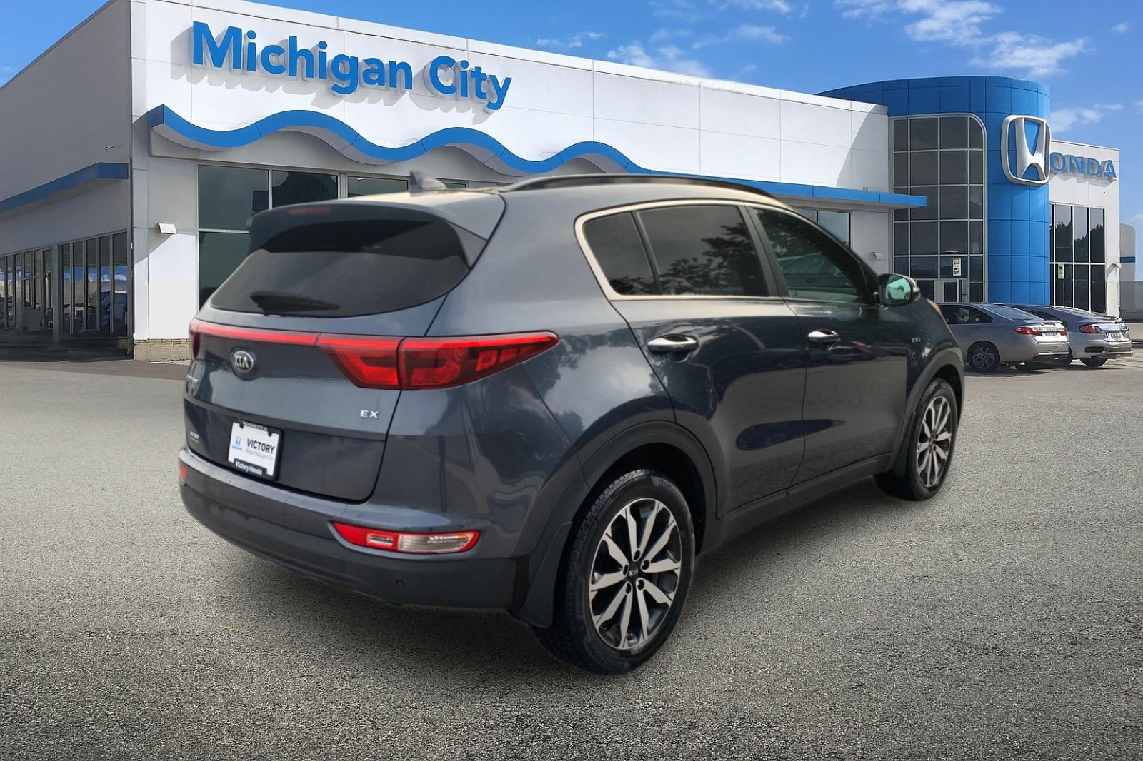 Used 2018 Pacific Blue Kia EX image 5
