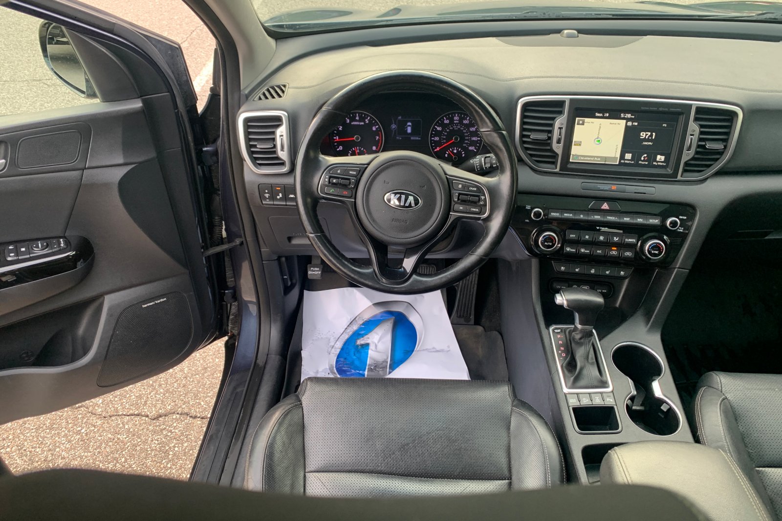 Used 2018 Pacific Blue Kia EX image 17