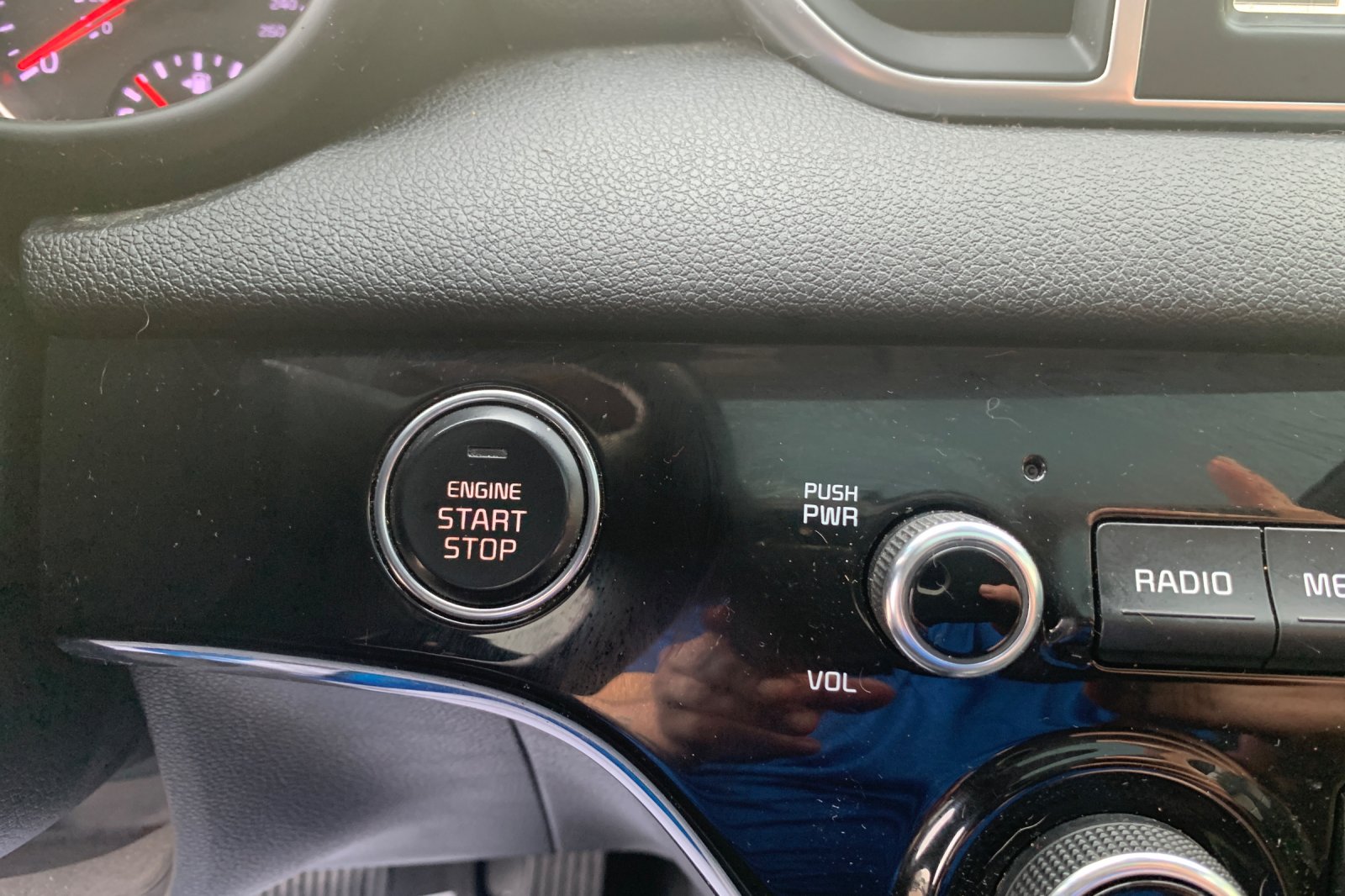 Used 2018 Pacific Blue Kia EX image 28