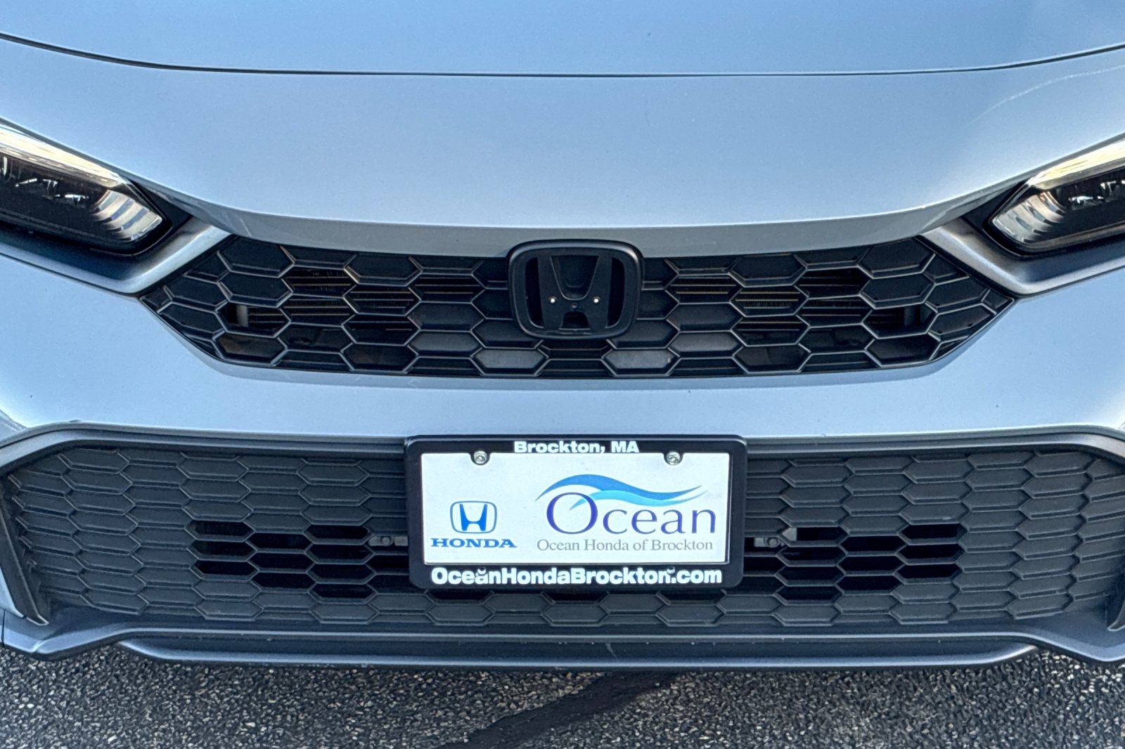 Used 2025 Urban Gray Pearl Honda Sport image 40