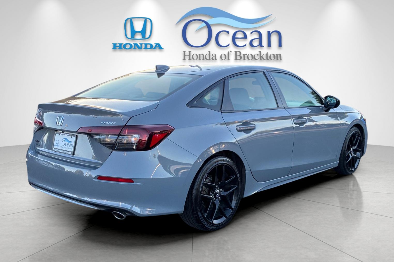 Used 2025 Urban Gray Pearl Honda Sport image 3