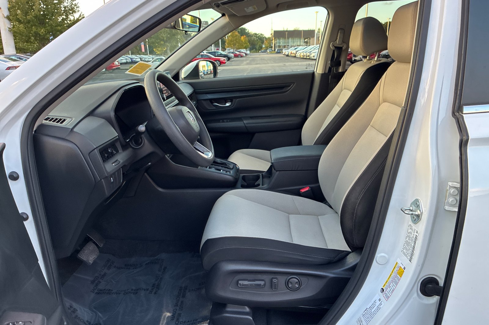 Used 2023 Platinum White Pearl Honda EX image 11