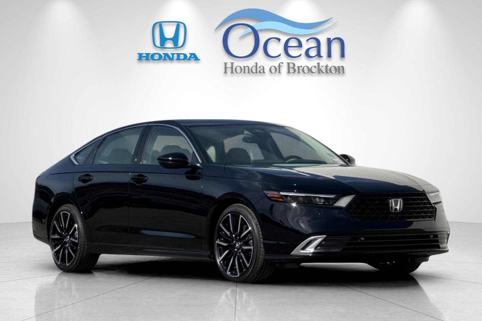 New 2026 Crystal Black Pearl Honda Touring image 7