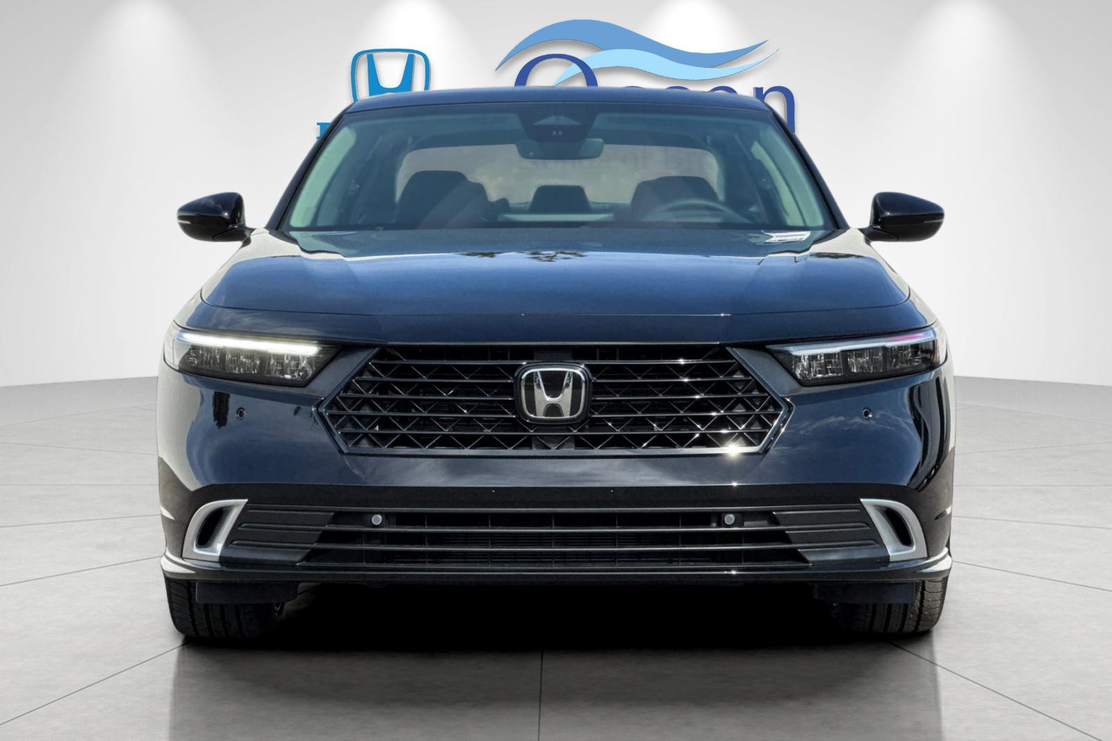 New 2026 Crystal Black Pearl Honda Touring image 8