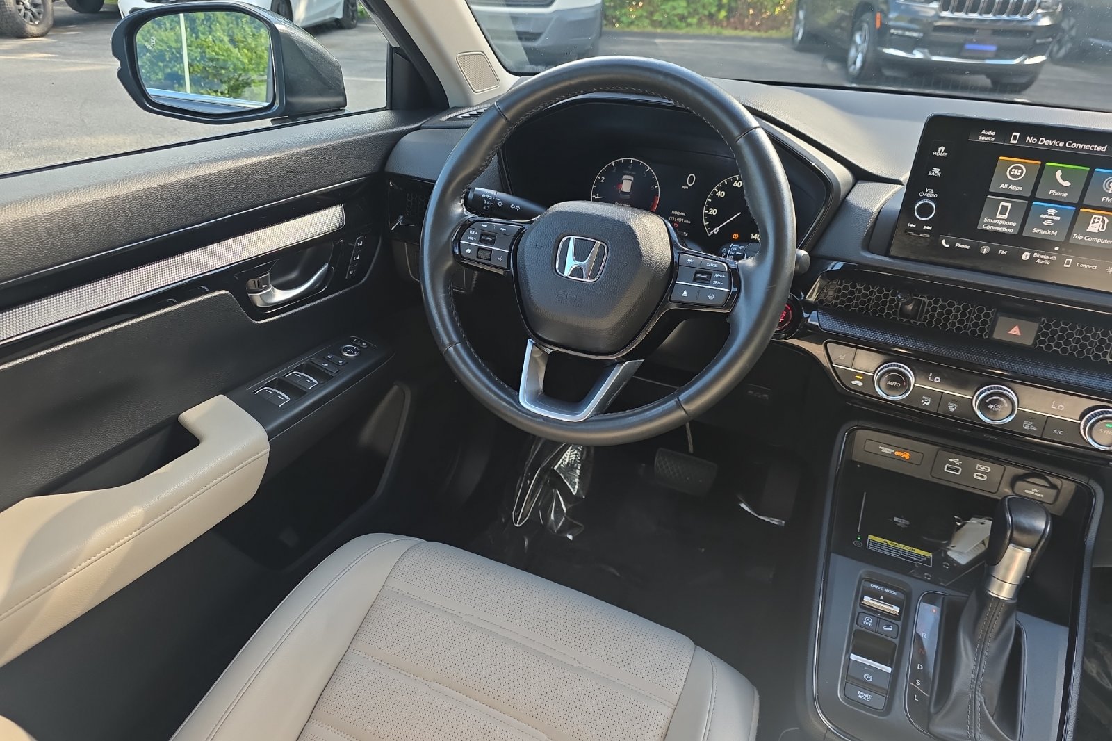 Used 2024 Meteorite Gray Metallic Honda EX-L image 15
