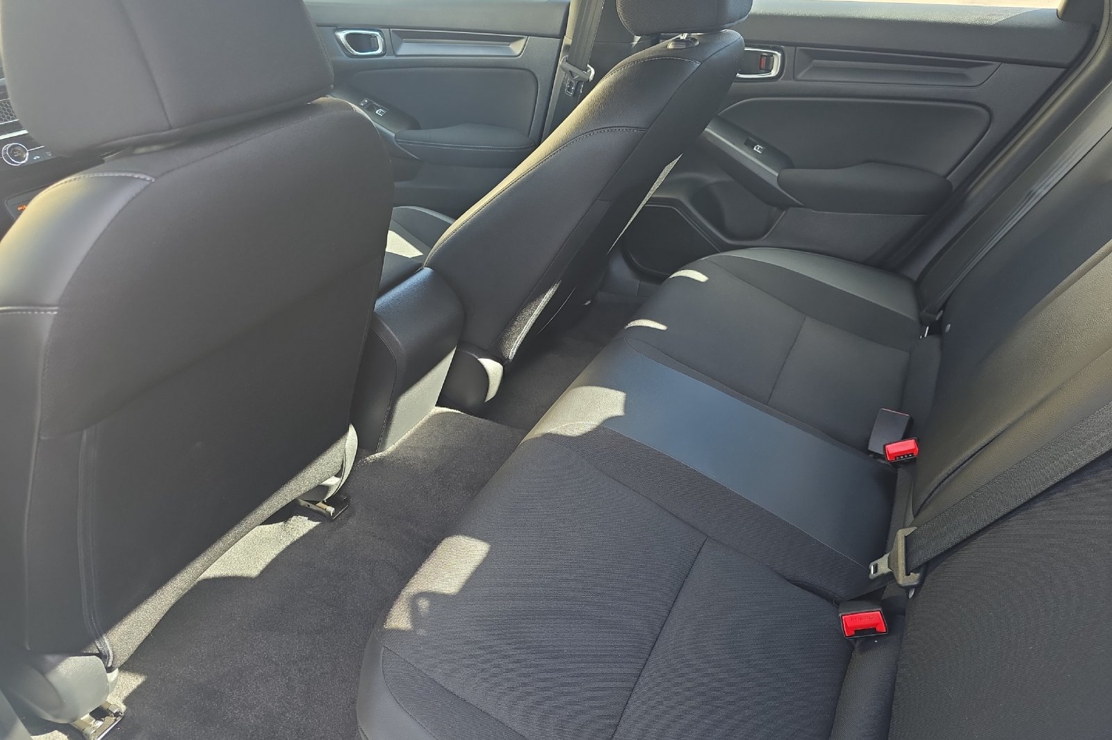 Used 2025 Platinum White Pearl Honda Sport image 13
