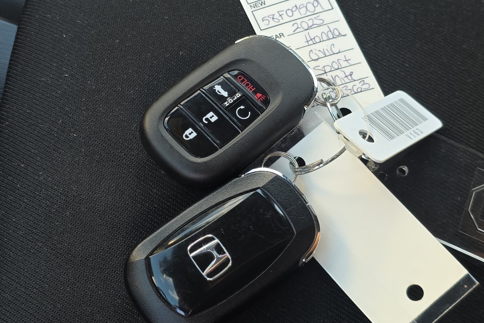 Used 2025 Platinum White Pearl Honda Sport image 9