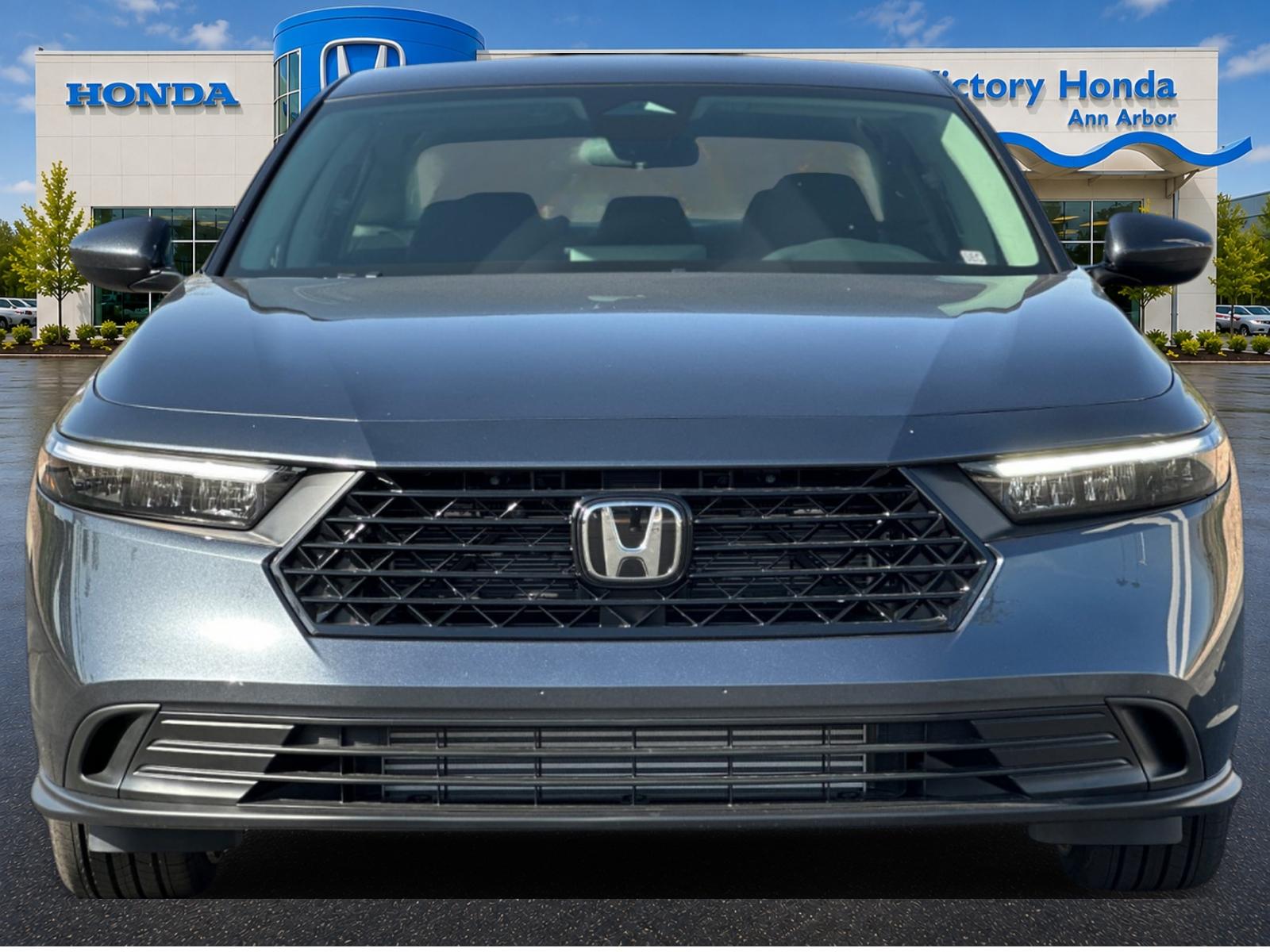 New 2026 Meteorite Gray Metallic Honda LX image 2
