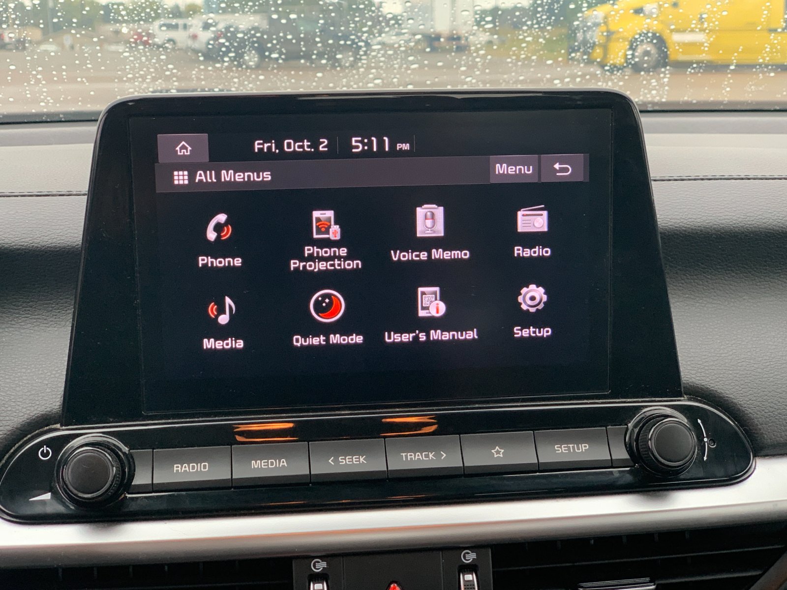 Used 2022 White Kia LXS image 23