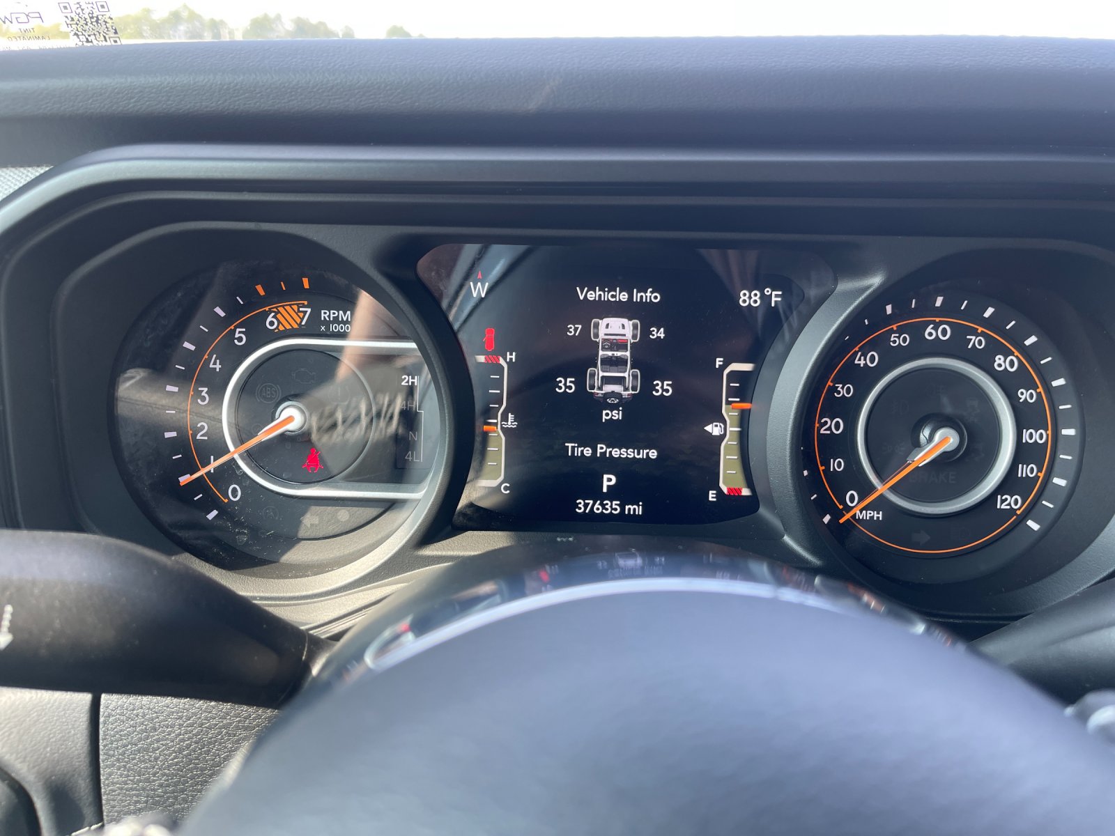 Used 2025 Blue Jeep Sahara image 29