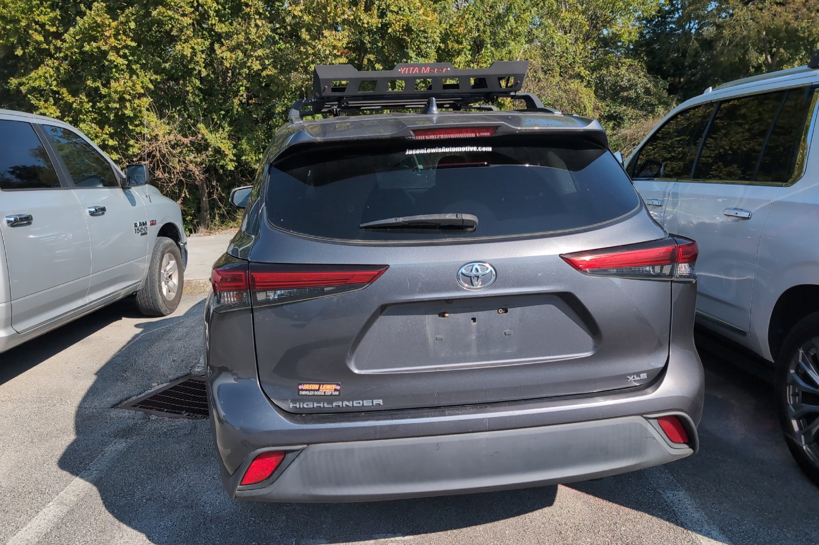 Used 2021 Gray Toyota XLE image 7