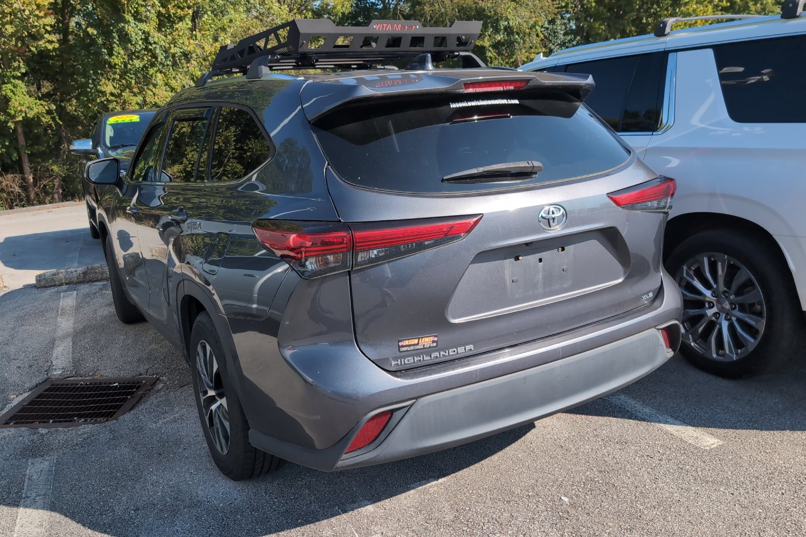 Used 2021 Gray Toyota XLE image 8