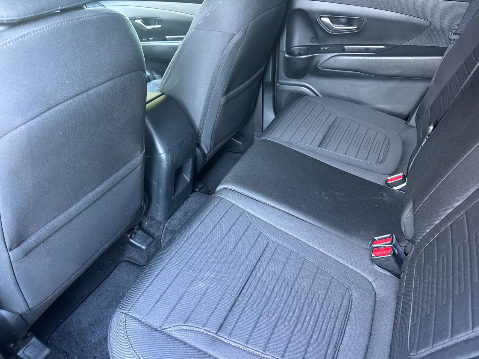 Certified Used 2024 Black Hyundai SE image 11