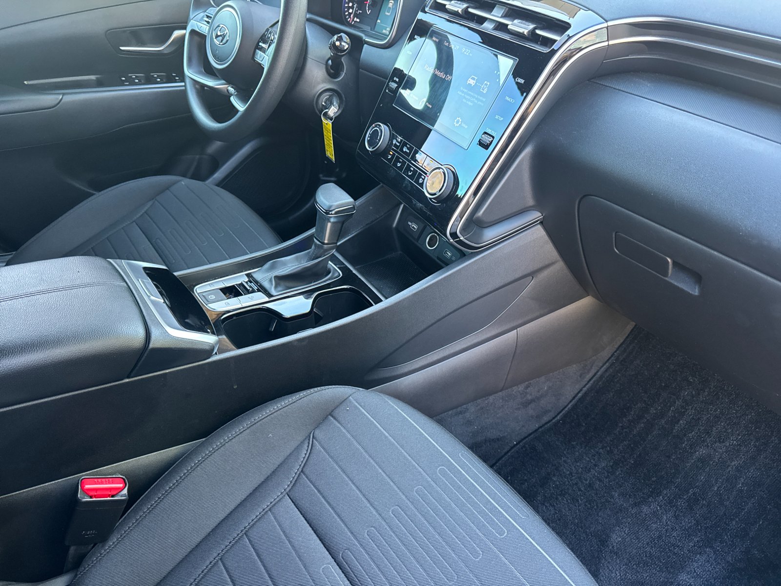 Certified Used 2024 Black Hyundai SE image 14