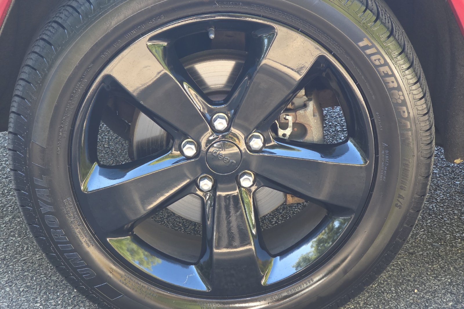Used 2015 Deep Cherry Red Crystal Pearlcoat Jeep Altitude image 24