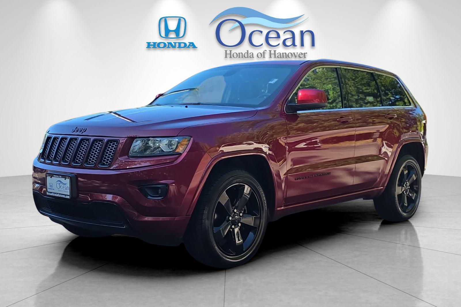 Used 2015 Deep Cherry Red Crystal Pearlcoat Jeep Altitude image 7
