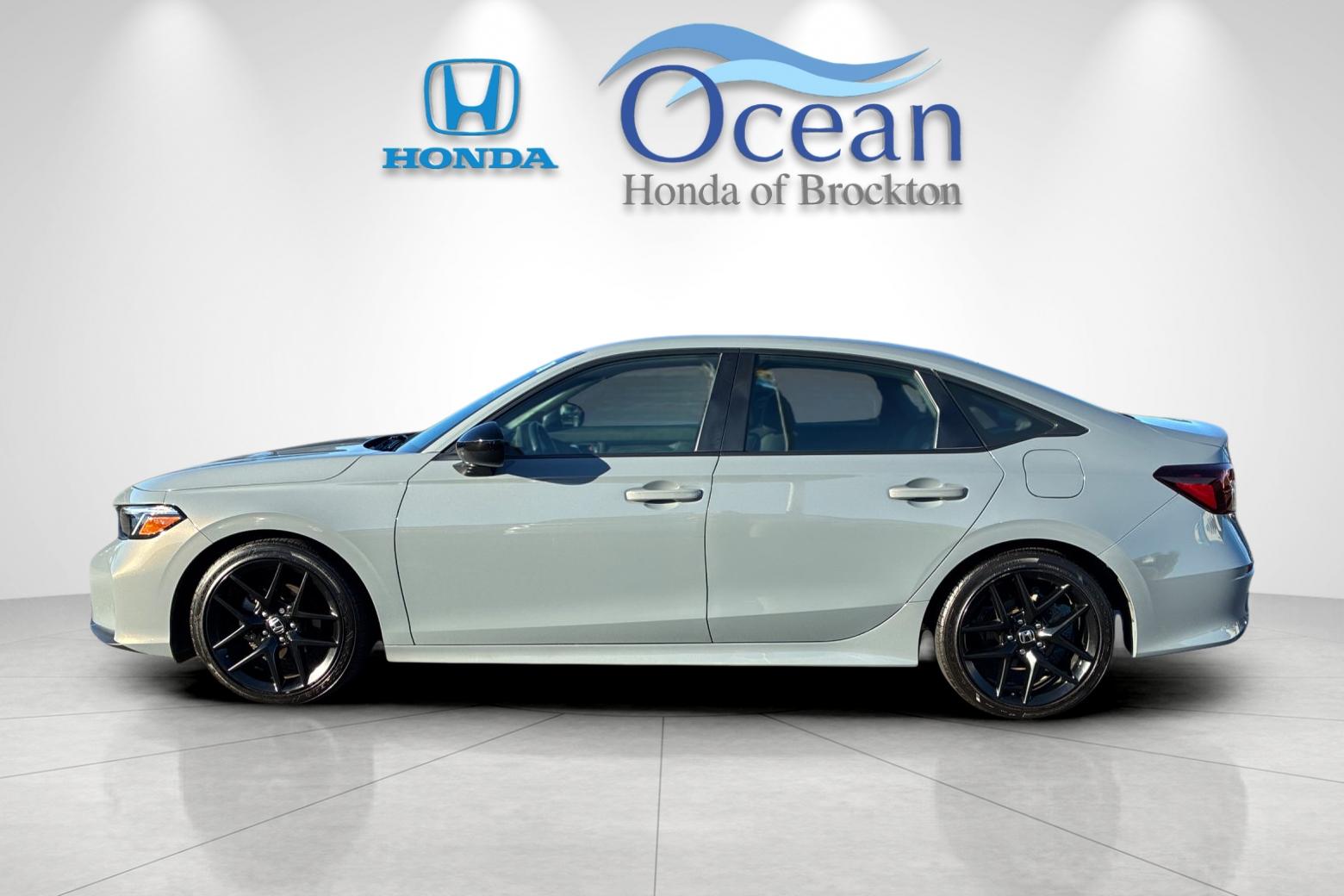 Used 2025 Urban Gray Pearl Honda Sport image 6
