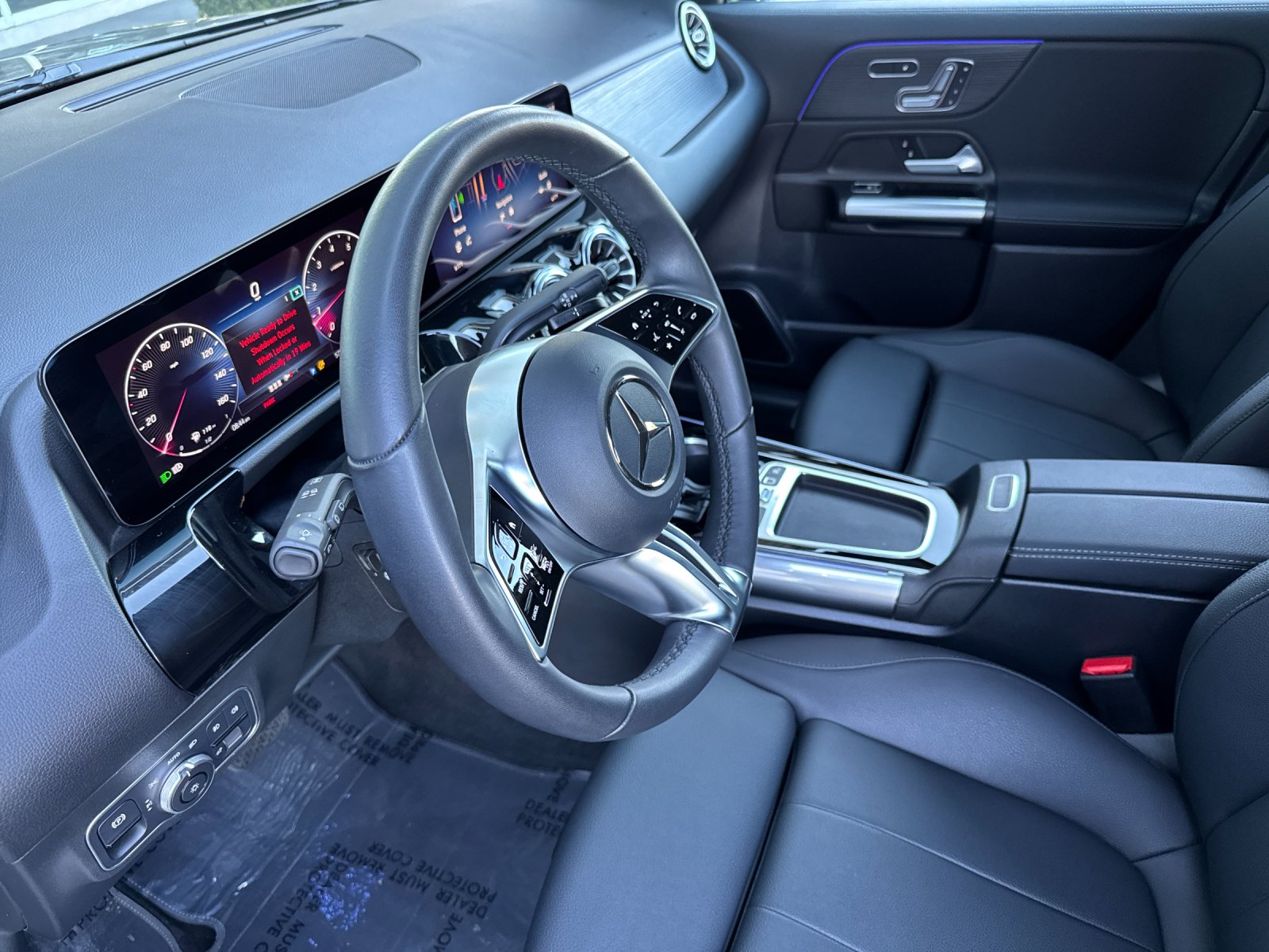Used 2026 Mountain Grey Metallic Mercedes-Benz GLA 250 4D Sport Utility image 10
