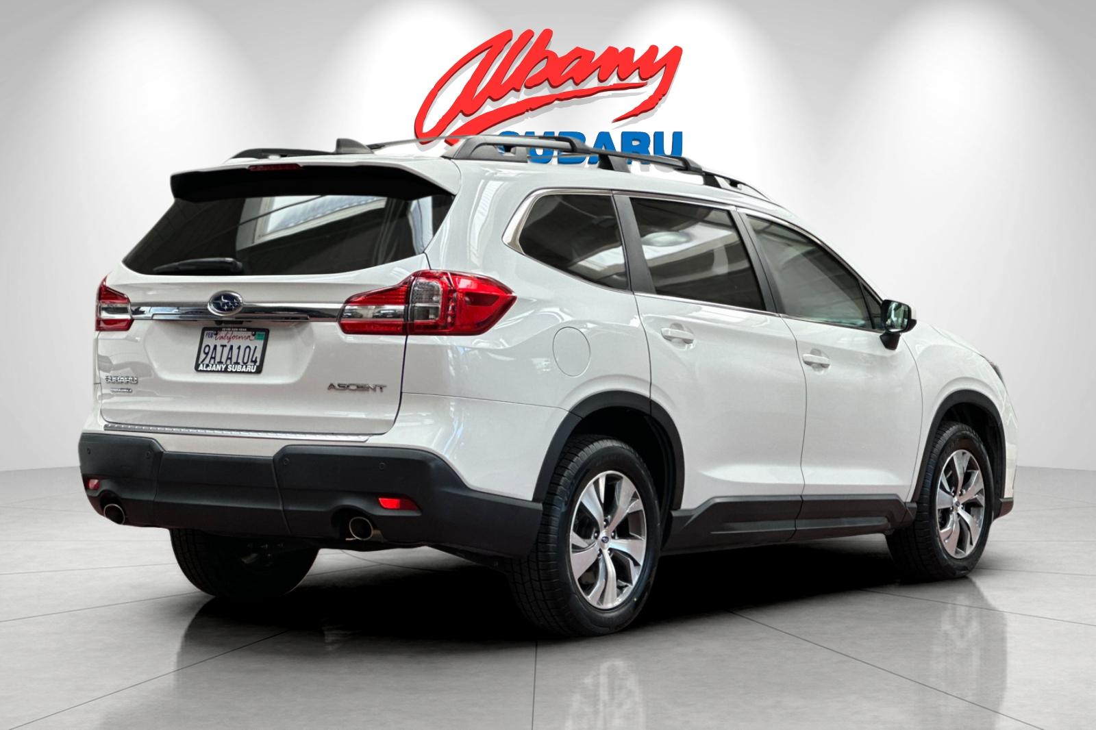 Certified Used 2022 White Subaru Premium image 4