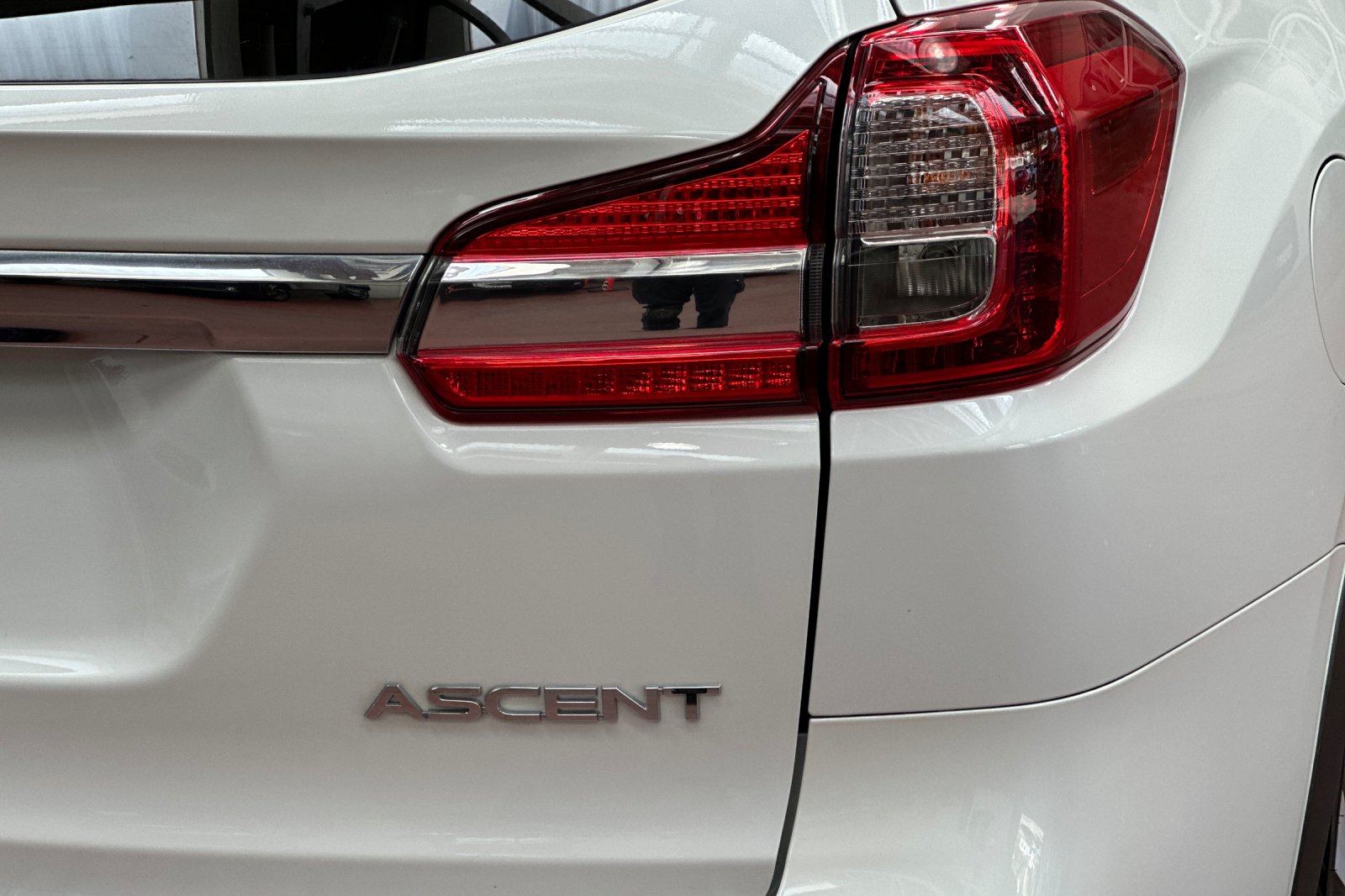 Certified Used 2022 White Subaru Premium image 37