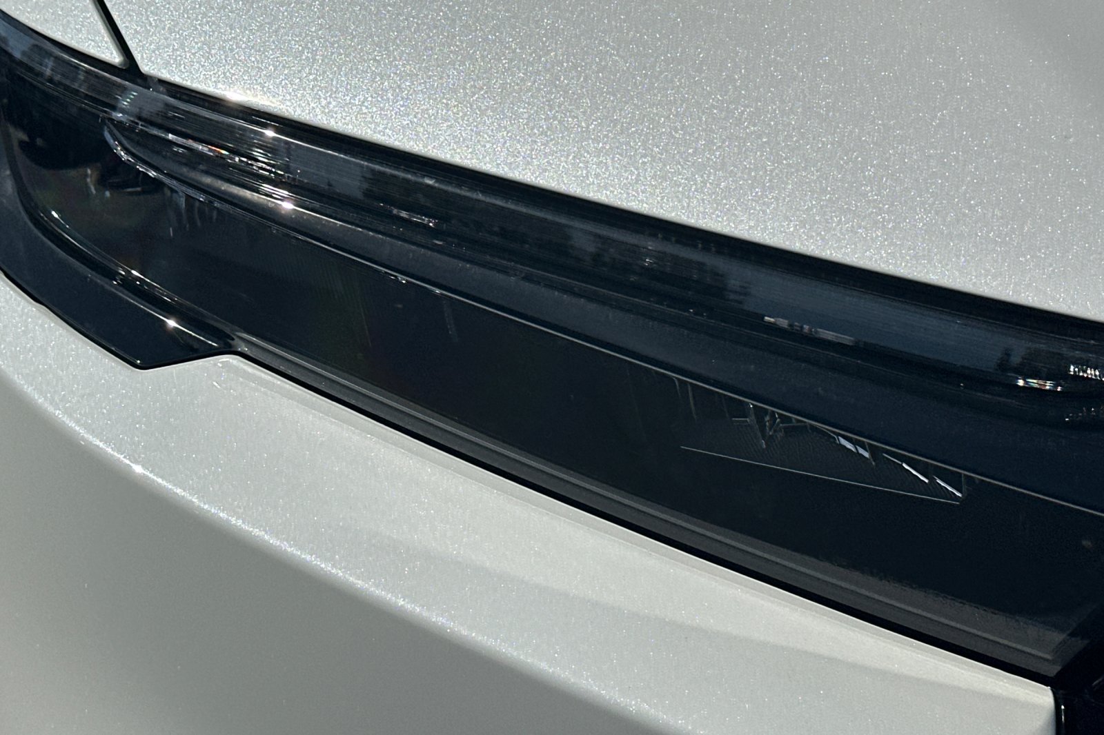 New 2027 Platinum White Pearl Honda Sport-L image 11