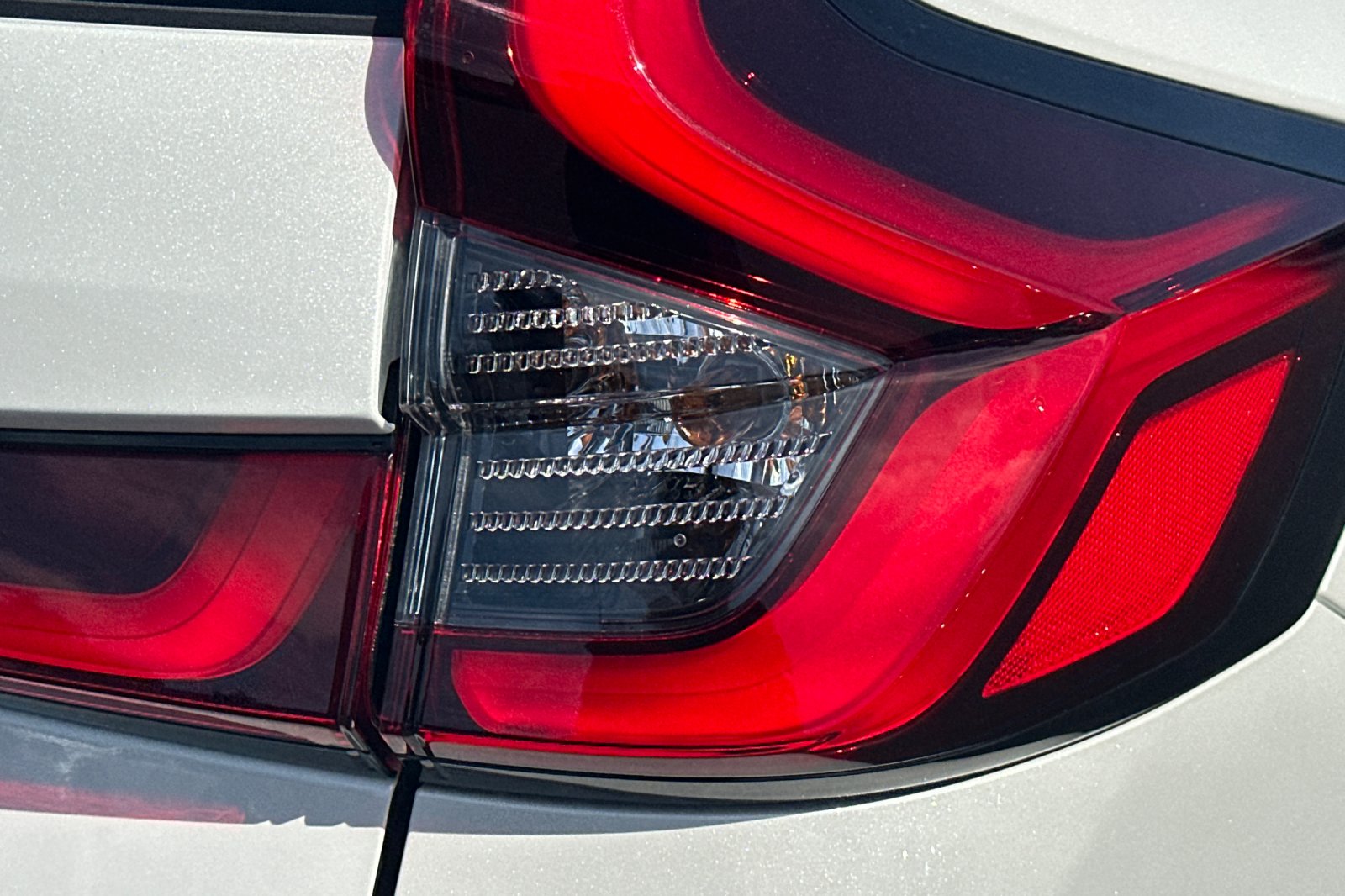 New 2027 Platinum White Pearl Honda Sport-L image 12