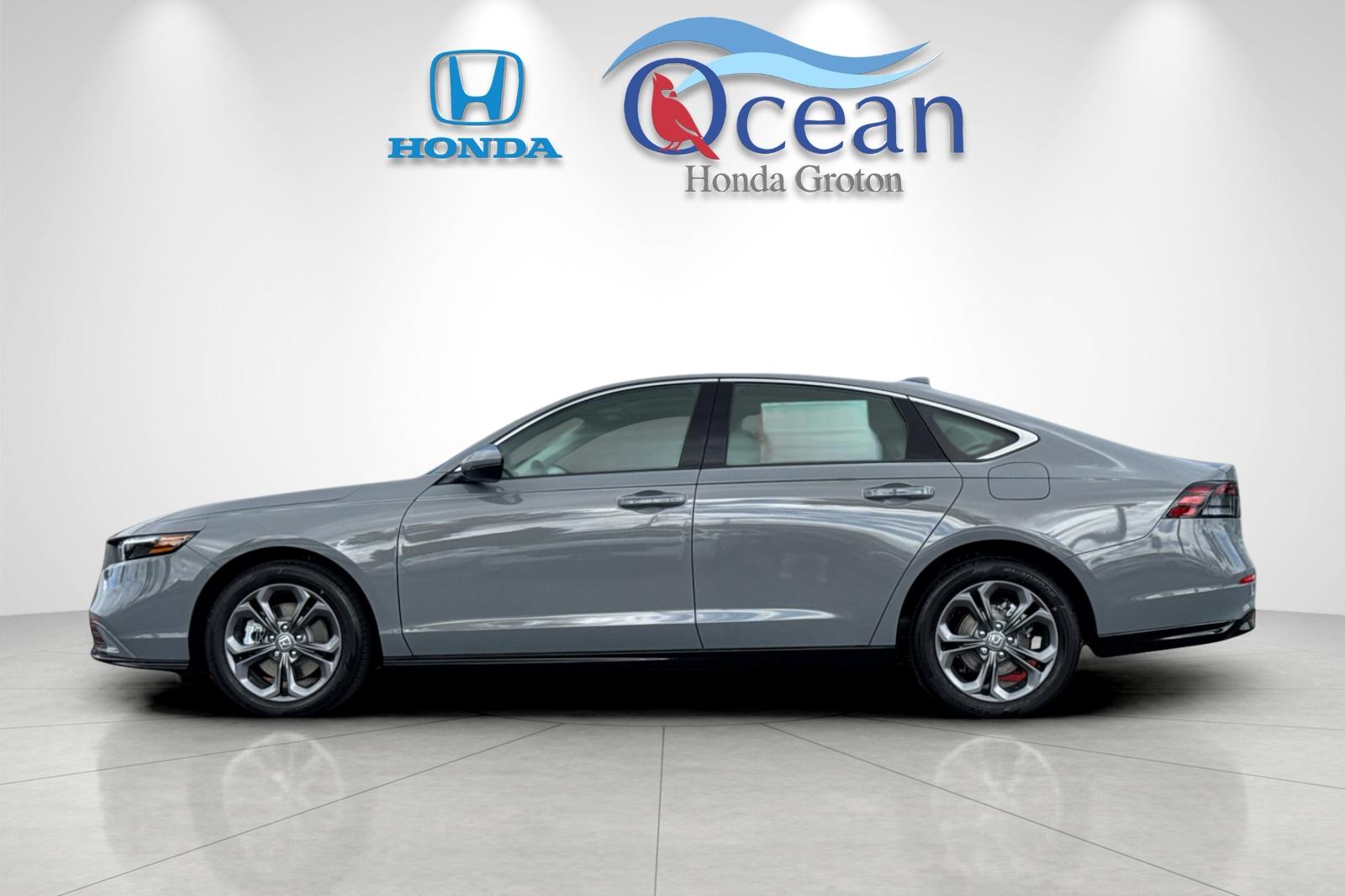 New 2026 Urban Gray Pearl Honda EX-L Hybrid image 2