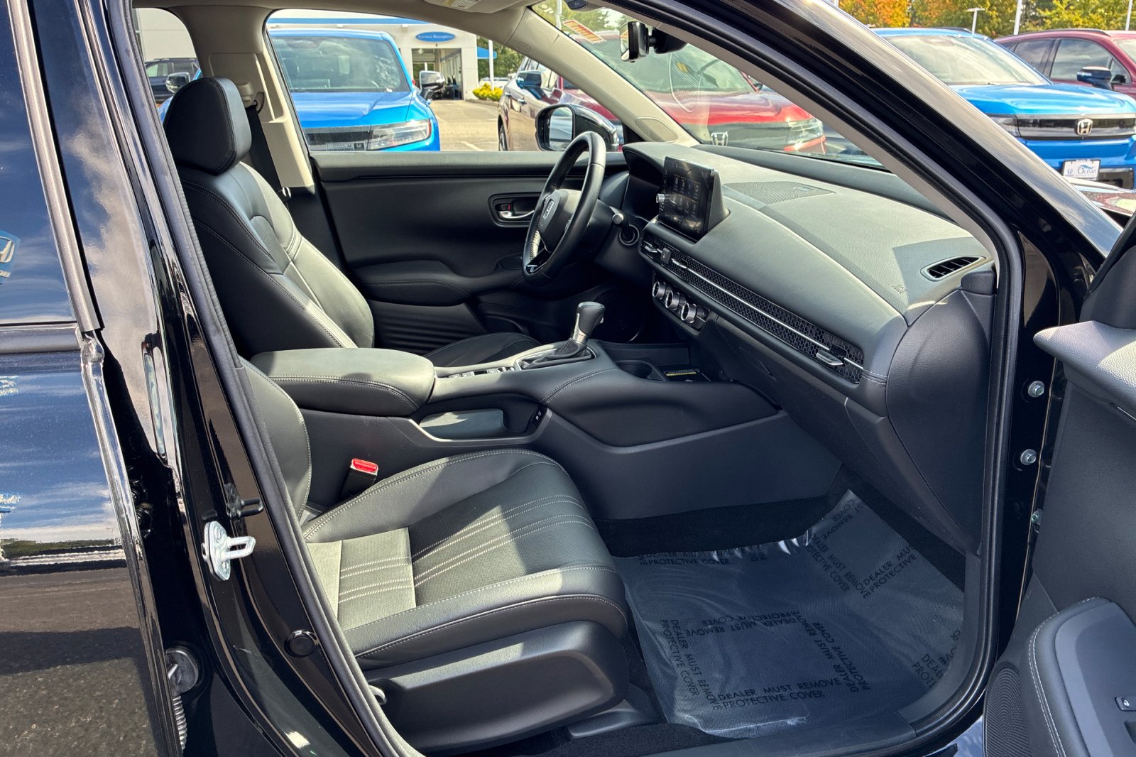 Used 2025 Crystal Black Honda EX-L image 22