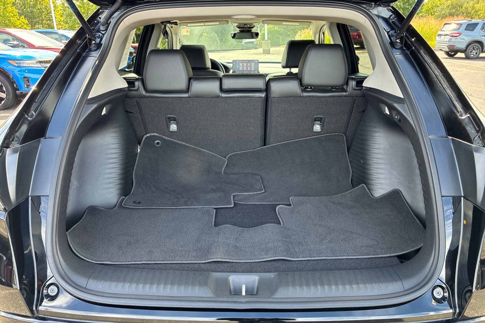 Used 2025 Crystal Black Honda EX-L image 20