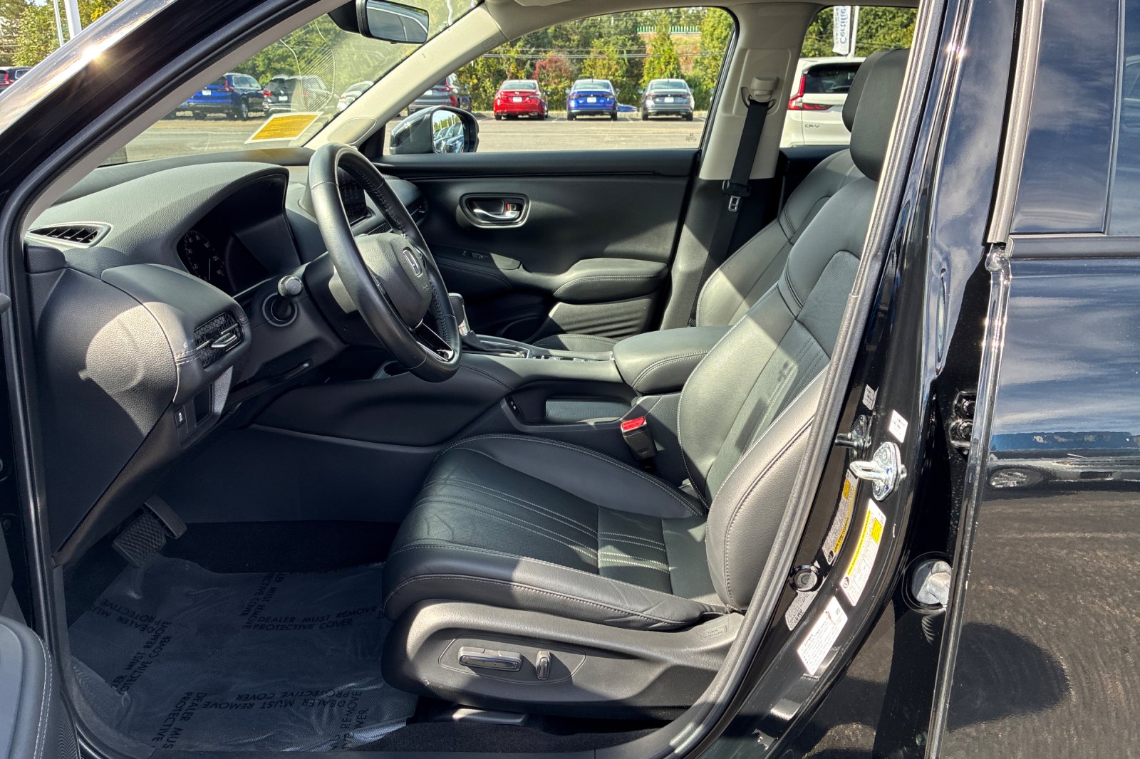 Used 2025 Crystal Black Honda EX-L image 11