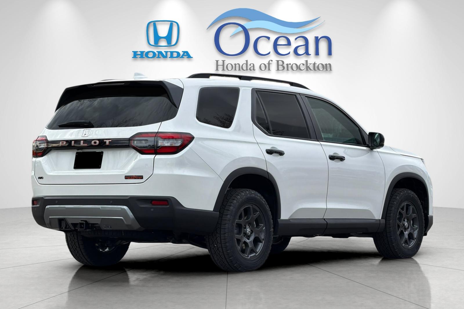 New 2026 Platinum White Pearl Honda TrailSport image 5