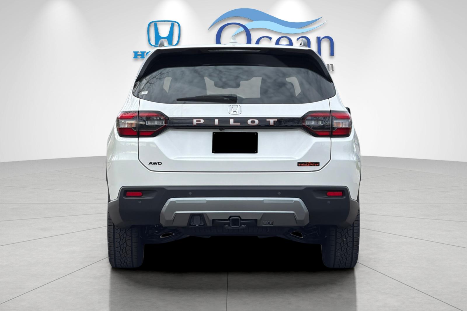New 2026 Platinum White Pearl Honda TrailSport image 4
